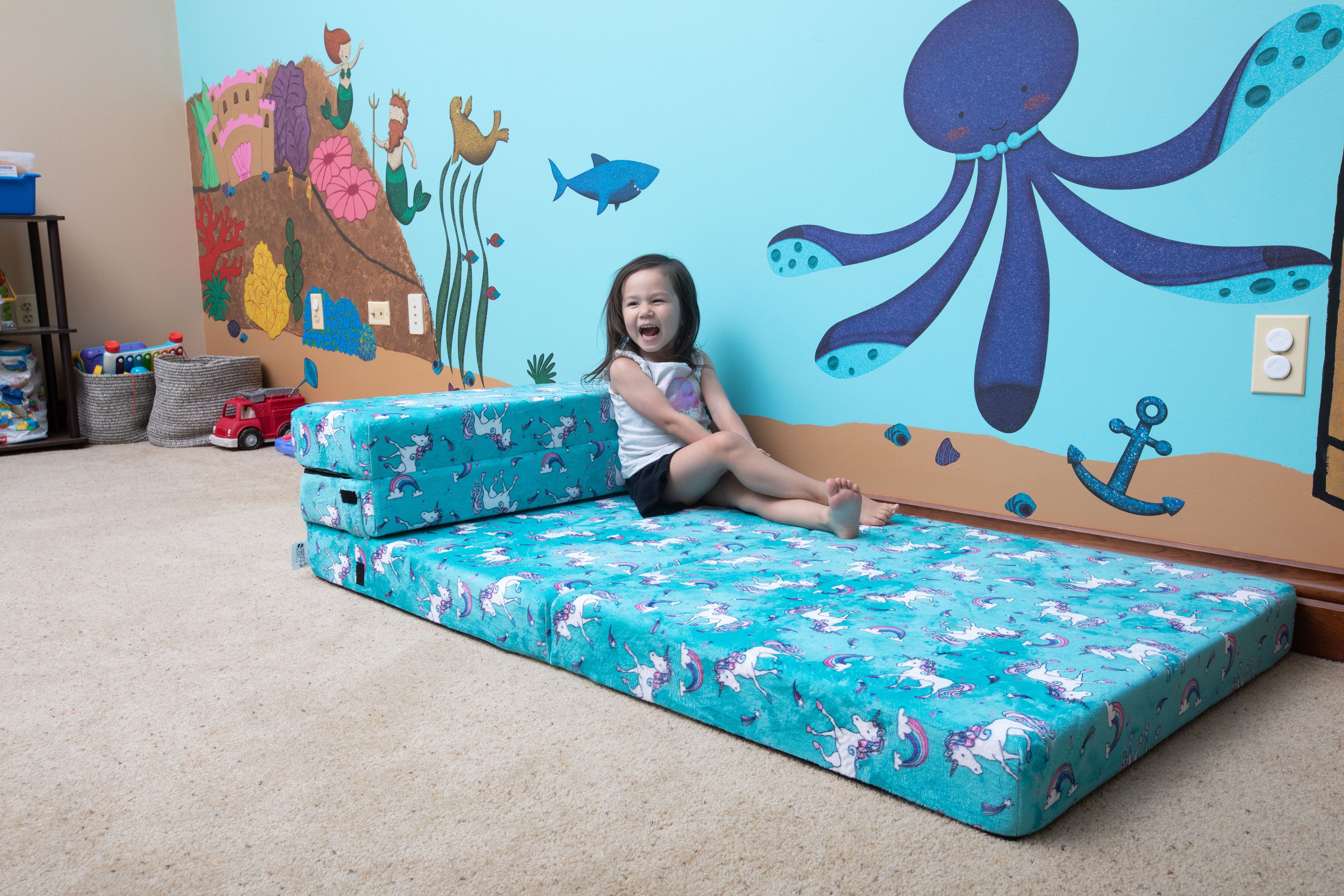 Teal discount kids chair